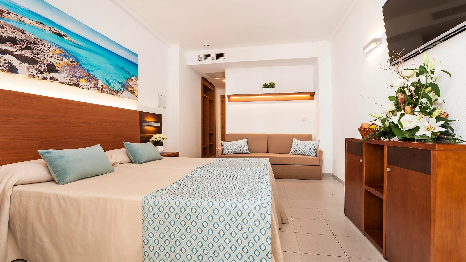 Globales Bouganvilla Sa Coma  Aparthotel