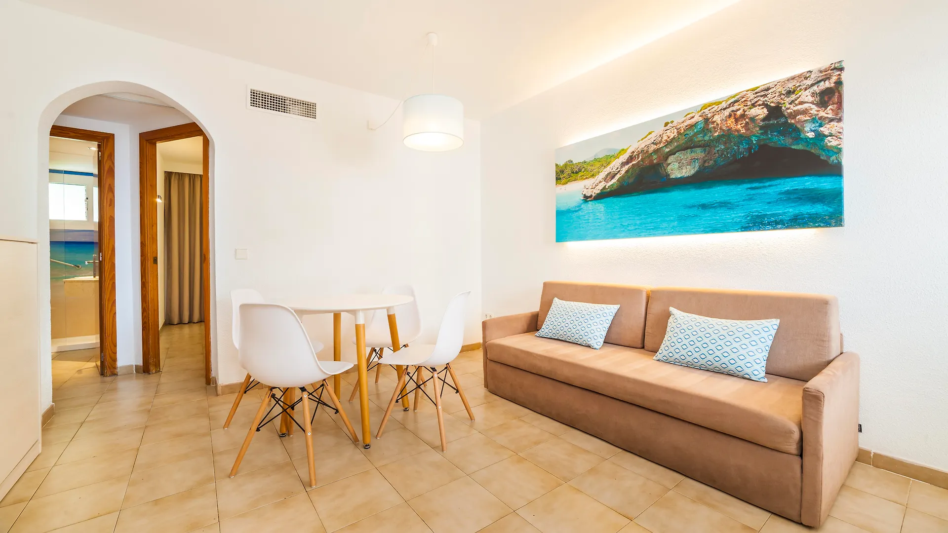 *** Lägenhetshotell Globales Bouganvilla Sa Coma  Spanien